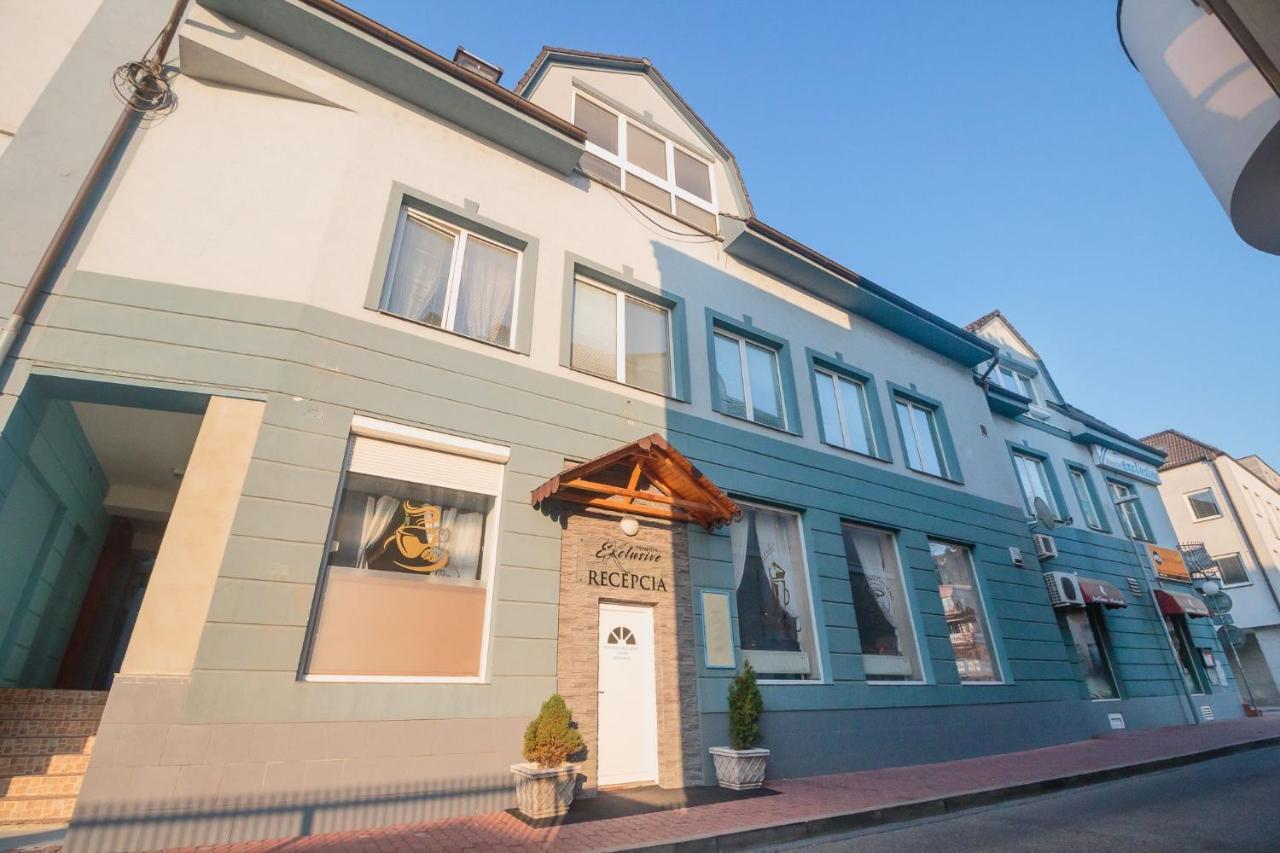 Penzion Exclusive Trenčín Екстериор снимка
