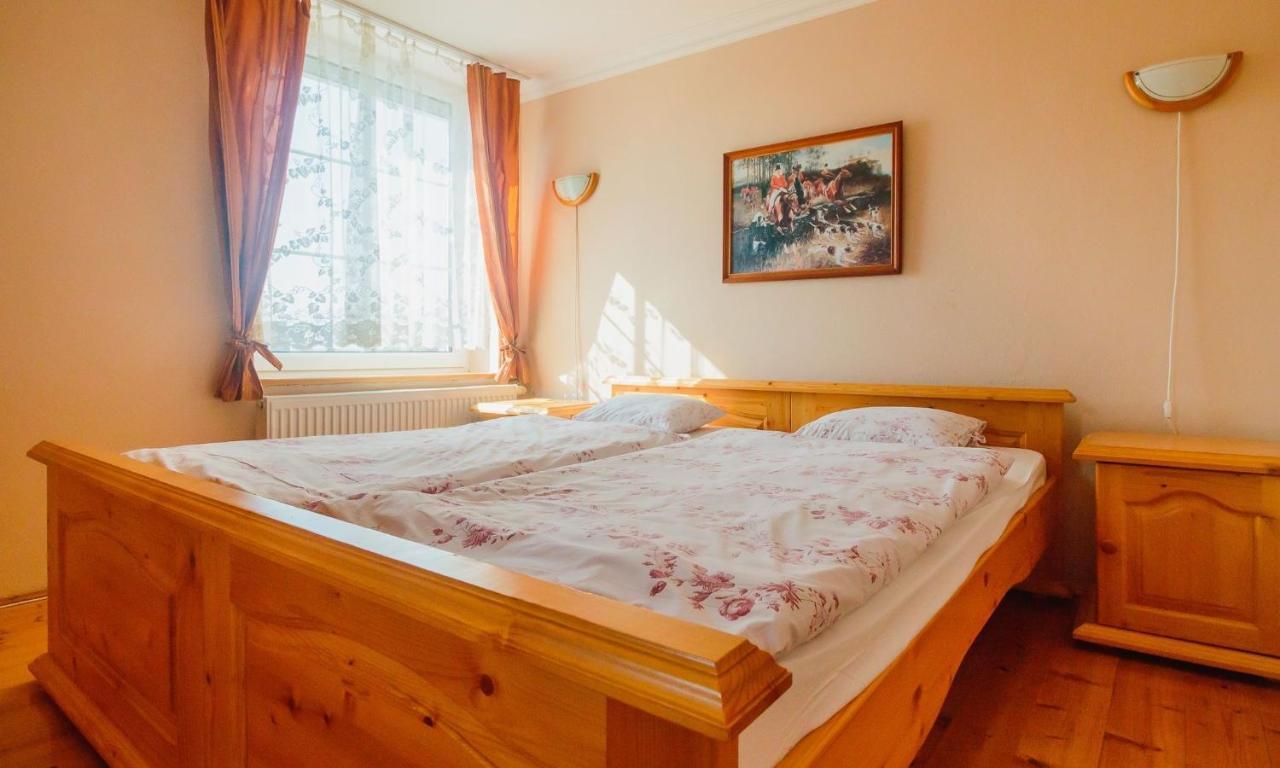 Penzion Exclusive Trenčín Екстериор снимка