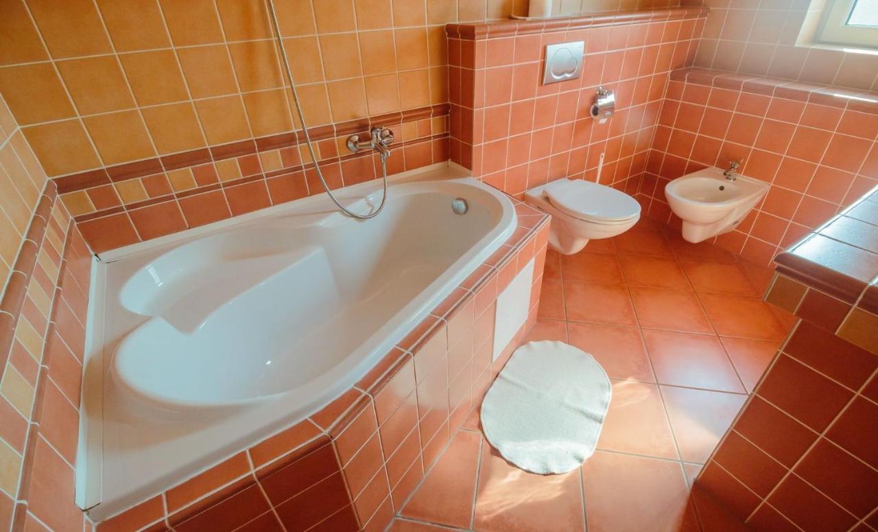 Penzion Exclusive Trenčín Екстериор снимка