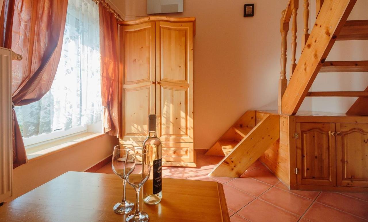 Penzion Exclusive Trenčín Екстериор снимка